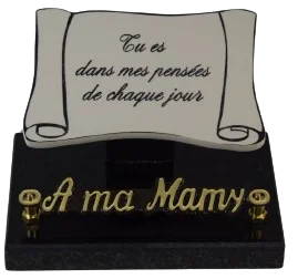 Plaque 808.4 parchemin céramique sur base avec texte gravé