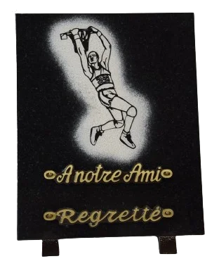 Plaque rectangulaire REC25X20.5 granit noir fin avec décor basket